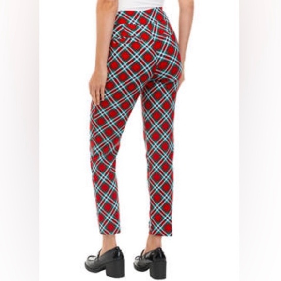 ⭐️KIM ROGER - Picture 2 of 7